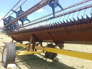 Case 1010 Tafel 22.5 Voet &#43; Kar&#43;Sonneblom Borman Toestel