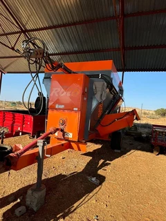 Rolo 9 Cube Horizontal Voermenger.