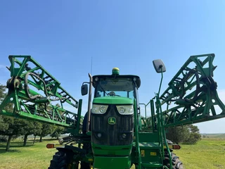 John Deere R4023 Hoogloop Spuit