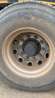 Hendrit 40 Cube Axles Wabler Air Suspension Trailer.