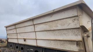 Hendrit 40 Cube Axles Wabler Air Suspension Trailer.