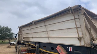 Hendrit 40 Cube Axles Wabler Air Suspension Trailer.