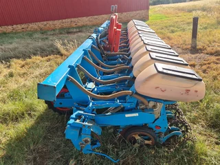 Monosem 15 Ry 0.38 Planter.