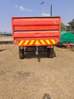 Trailer 8 Ton