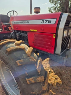 Massey Ferguson 375