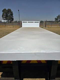 Basset bodies 12 ton sleepwa