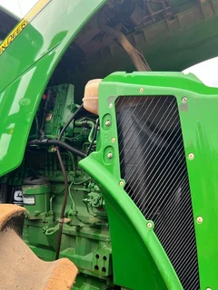 John Deere 8335 R Trekker