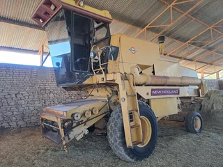 New Holland Stroper &#43;2 Tafels