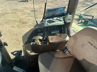 John Deere 8520 Trekker