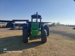 John Deere 4450 Trekker