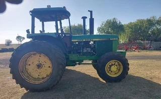 John Deere 4450 Trekker