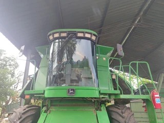 John Deere 9650 cts Stroper&#43;25 Voet Flex Tafel&#43;6 Ry Mielie Plukkerkop