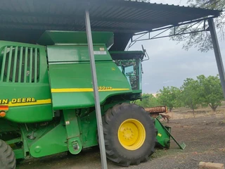 John Deere 9650 cts Stroper&#43;25 Voet Flex Tafel&#43;6 Ry Mielie Plukkerkop