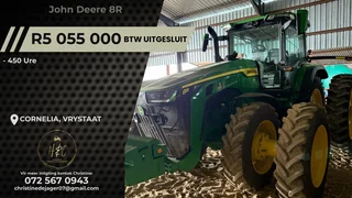 John Deere 8R Trekker