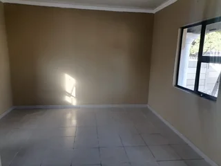 Bachelor Flat Available For Rental