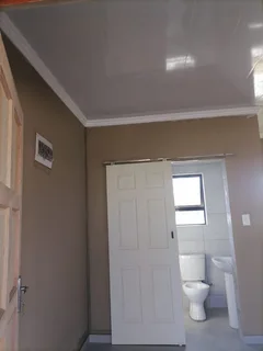 Bachelor Flat Available For Rental