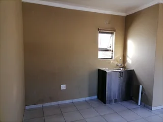 Bachelor Flat Available For Rental