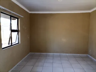 Bachelor Flat Available For Rental