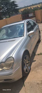 2004 Mercedes-Benz C-Class Sedan