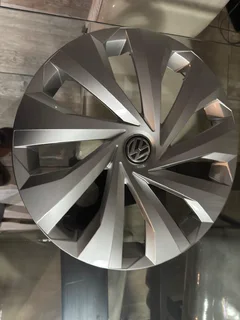 3x15 inch wheelcaps for sale. Vw polo