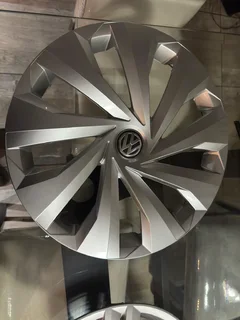 3x15 inch wheelcaps for sale. Vw polo