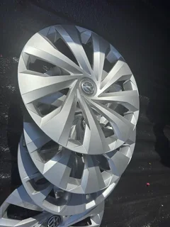 3x15 inch wheelcaps for sale. Vw polo