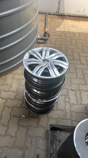 14 inch rims and wheelcaps for sale.