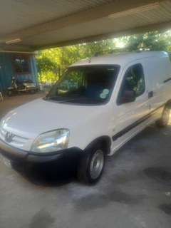 2004 Peugeot Partner Panel Van