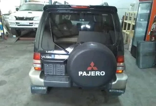 Mitshibitsi Pajero 1100 16v 4x4