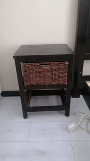 Double Bed &#43; Side Table &#43; Lamp