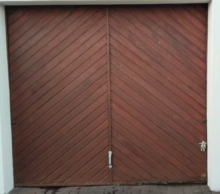 Meranti Garage Door