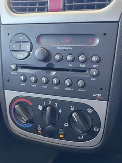 2010 Opel Corsa 1.4i Utility Sport