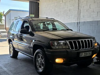2002 Jeep Grand Cherokee A/T Straight 6