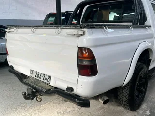 2003 Mitsubishi Colt 2800D Double Cab