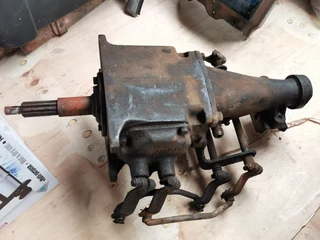 1958-63 Gmc Truck Corvette Gm 3741456 3-speed Transmission Short Tail