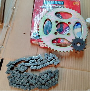 Bajaj CT100 Sprocket and Chain Set