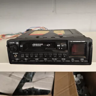 Jeekor 30 Synthesizer car radio with tape deck