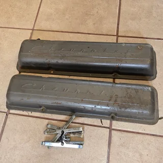 Chevy Small Block V8 Tappet Covers - Valve Covers