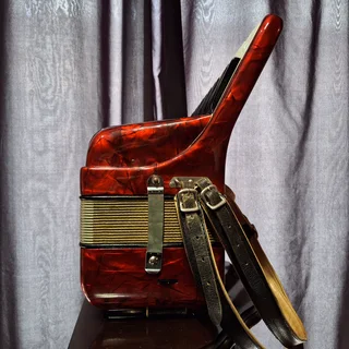 Hohner Verdi II 96 Bass Piano Accordion