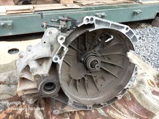 Volvo S40 2 L 5 Speed Manual Gearbox 2006