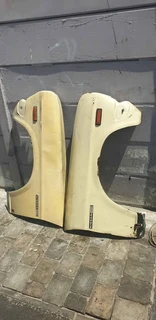 Nissan 1400 2nd hand Fenders