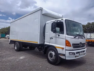 LOOKING FOR TRUCKS TO BUY