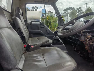 2007 ISUZU NQR500 (4 TON) WITH DROP SIDES BODY