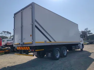 2008 MAN TGM25-280 6x2 (12 TON) WITH INSULATED FRIDGE BODY