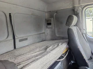 2009 MERCEDES BENZ AXOR 18-35 4x2 TRUCK TRACTOR