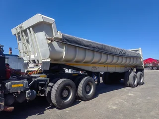 2015 AFRIT 20 CUB COPLYN DOUBLE AXLE TRAILER