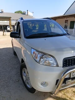 2012 Daihatsu Terios 1.5 4x2 SUV