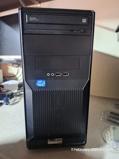 i3 Desktop Computer