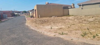 West Coast Plot for Sale (Bluewaterbay)