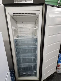 AEG upright full frezer